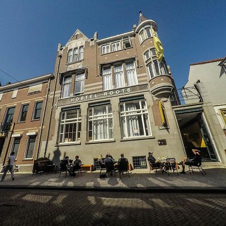 Hostel Roots Tilburg Luaran gambar